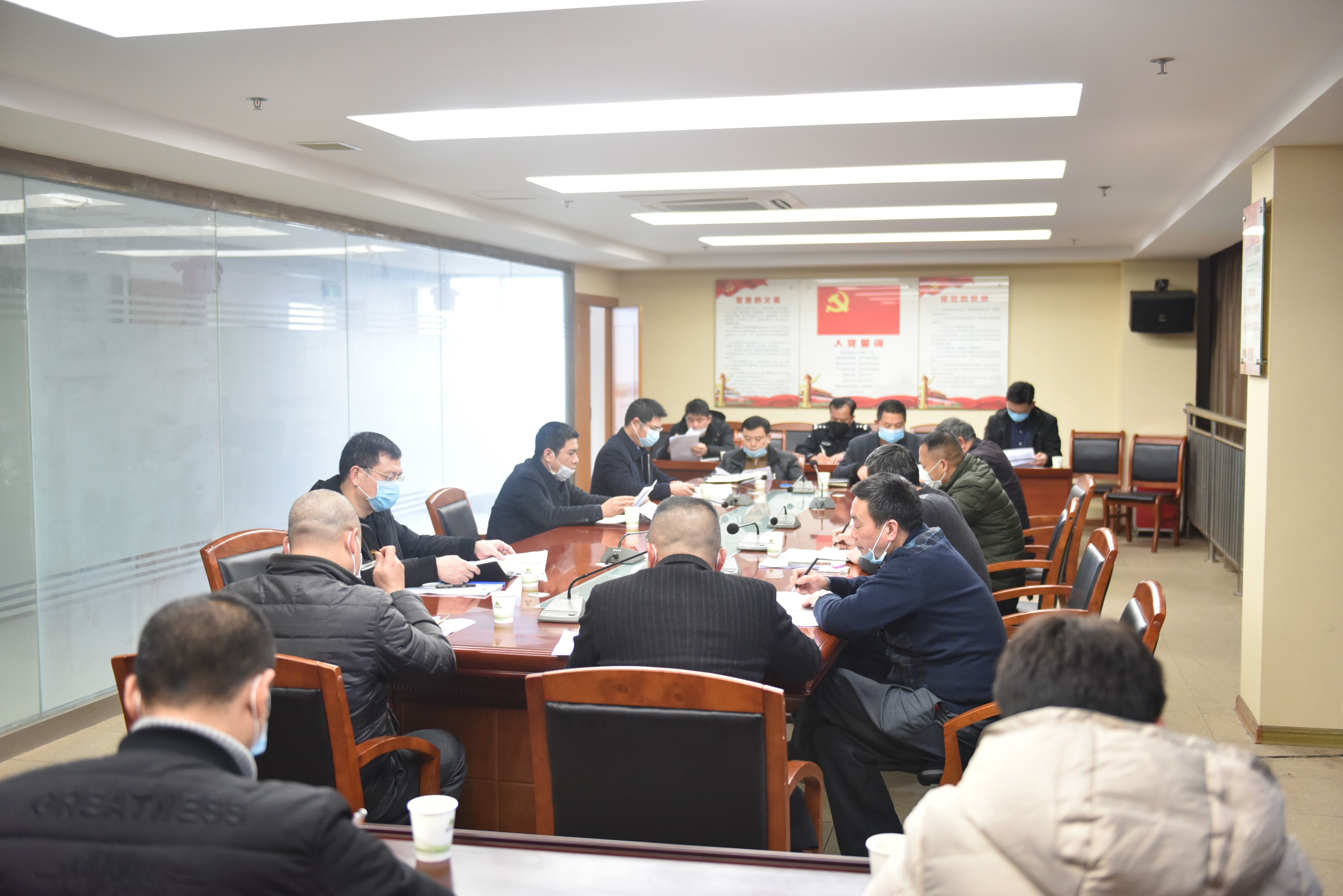 9159金莎游艺场股份召开春季造林与疫情防控会议